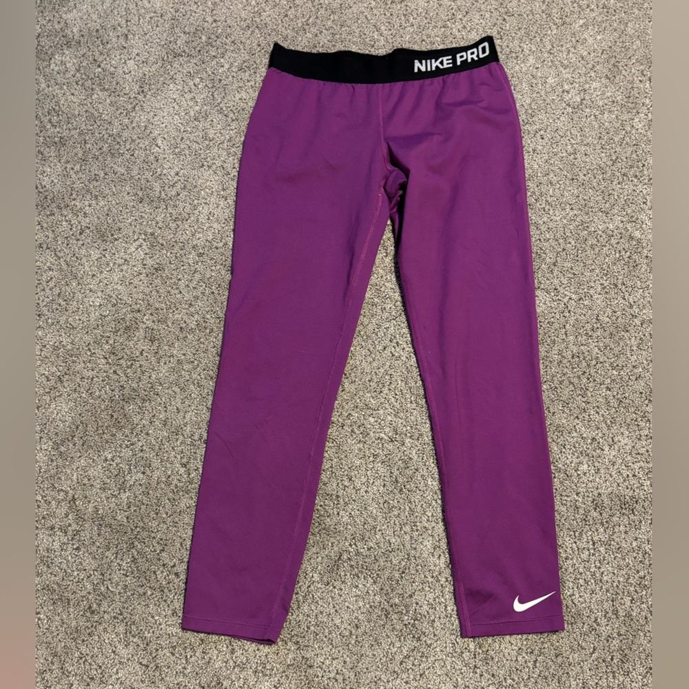 Nike Pro Purple Leggings - Picture 2 of 6